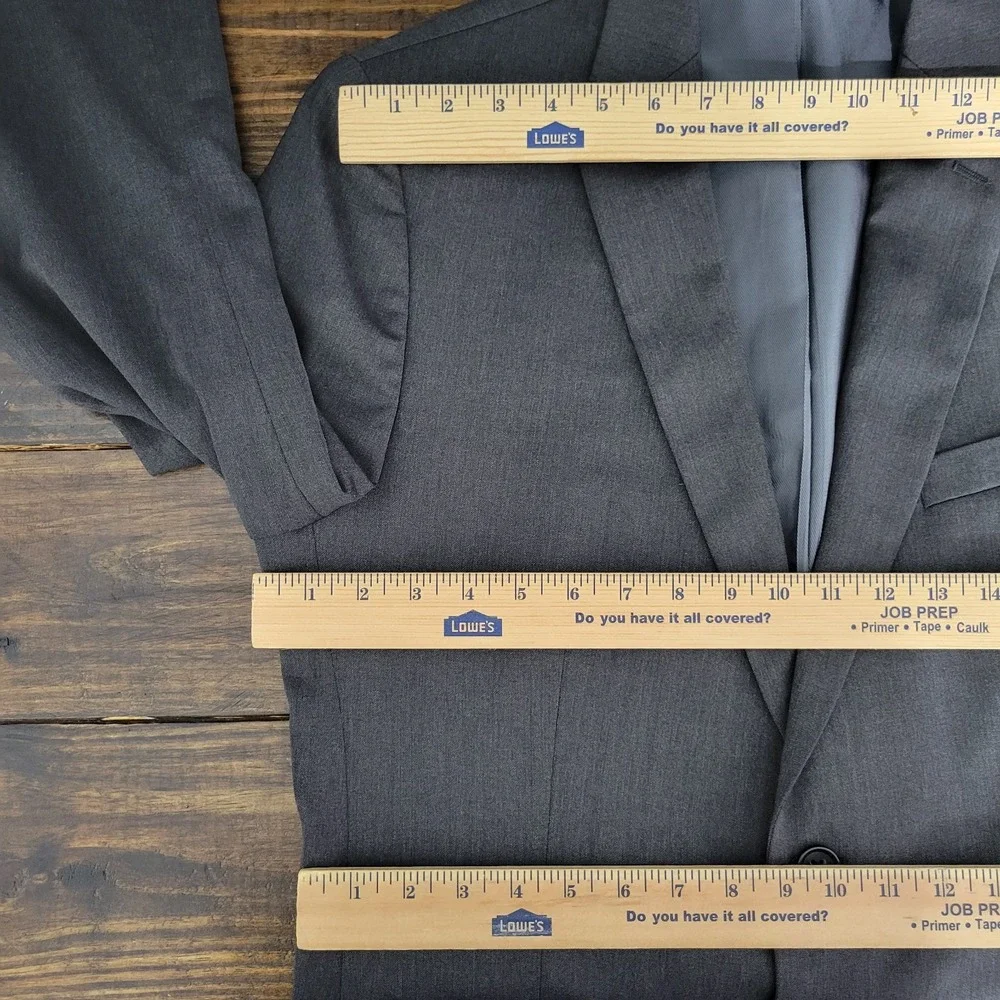 Banana Republic Men's Sport Coat Blazer Two Button‎ Charcoal Lanicifio Wool 42L